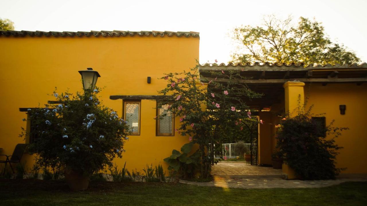 La Casona De Moldes Hotel Coronel Moldes Exterior foto