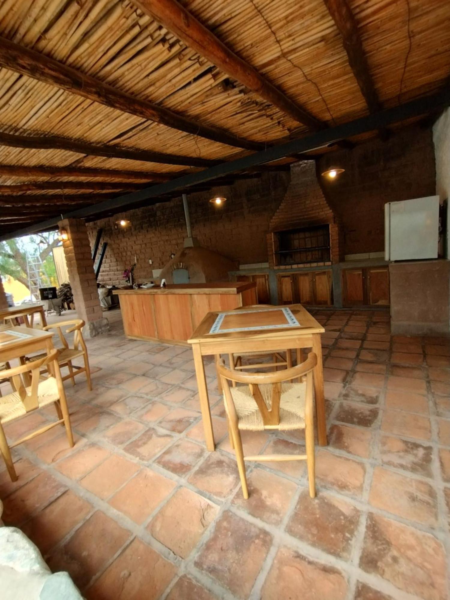 La Casona De Moldes Hotel Coronel Moldes Exterior foto